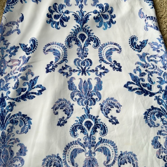 Fleur Bleue dress - flowy white with blue and pink design size 0 - Picture 4 of 12